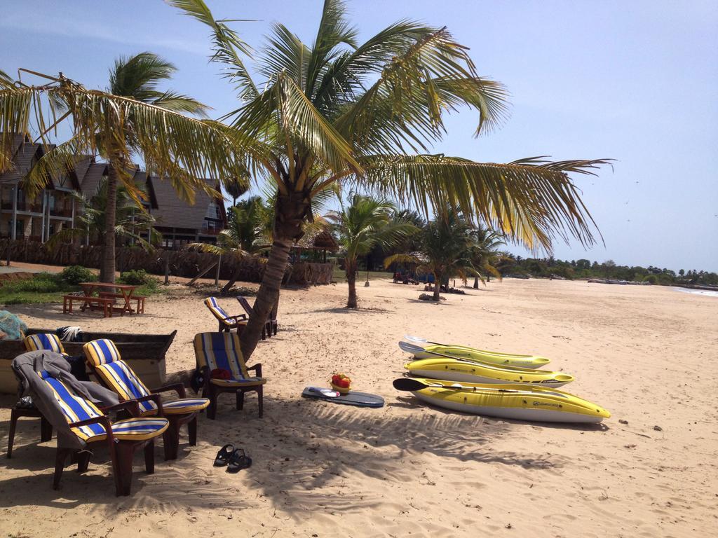 Aqua Marine Beach Resort Pasikuda Kamer foto
