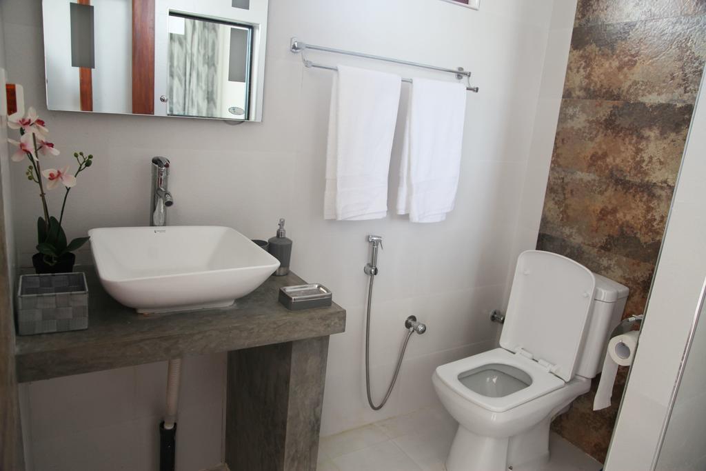 Aqua Marine Beach Resort Pasikuda Kamer foto